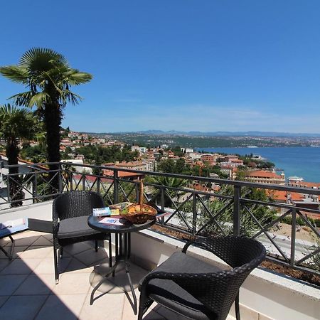 Apartments Seccareccia Opatija Ngoại thất bức ảnh