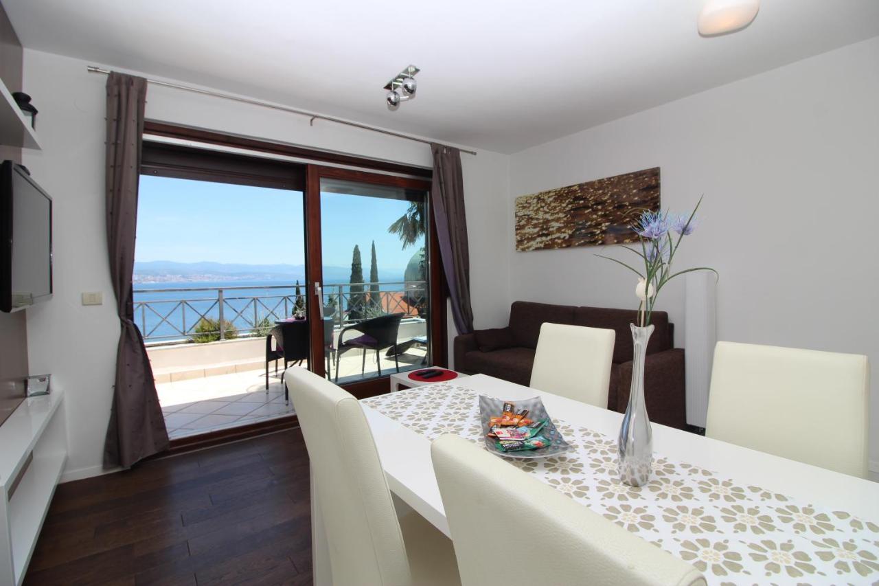 Apartments Seccareccia Opatija Ngoại thất bức ảnh